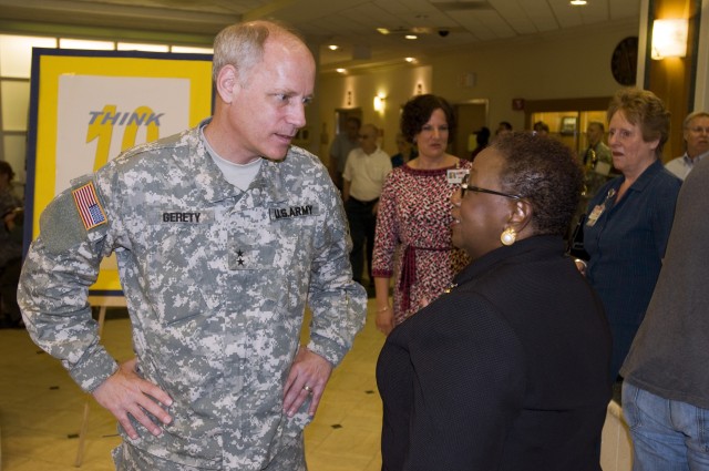 &quot;Wildcat&quot; musicians visit Columbia, S.C. VA hospital