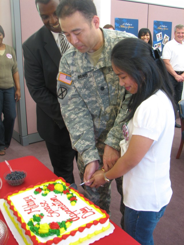 Fort McPherson honors military spouses