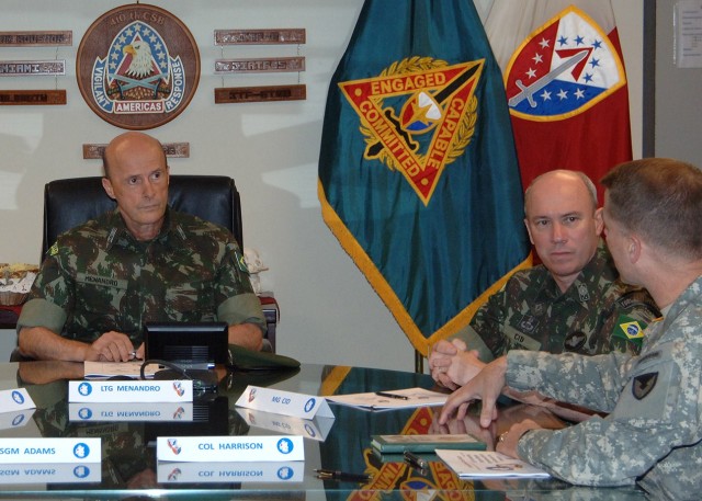 Brazilian Dignitaries visit the 410th Contracting Support Brigade