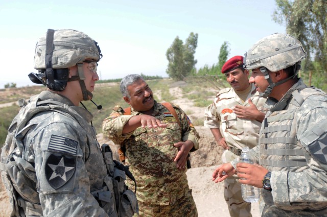 Iraqi army and Peshmerga work together to quell insurgency in Diyala province