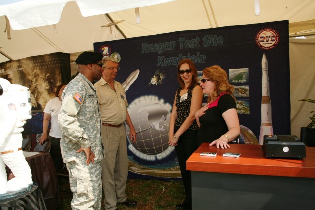Kwaj display