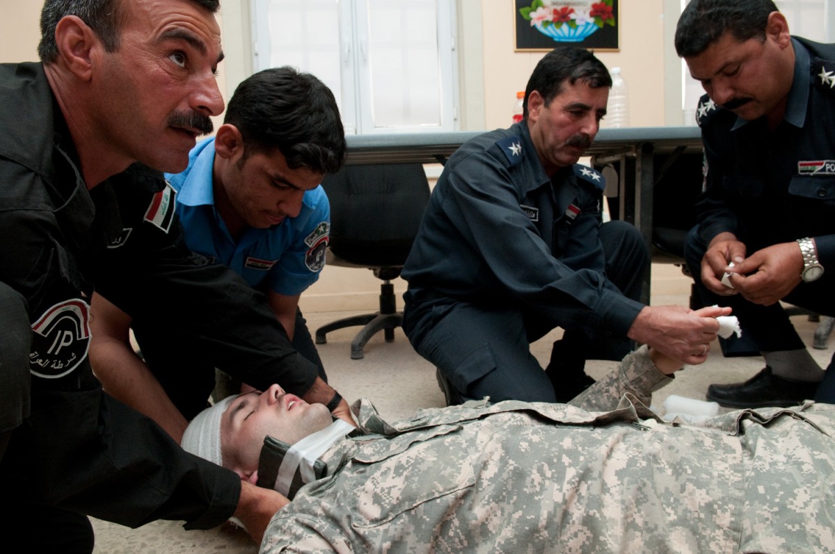 MPs train Iraqi police to save lives | Article | The United States Army