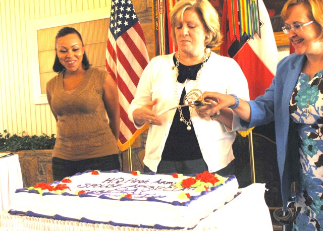 Celebrating First Army spouses