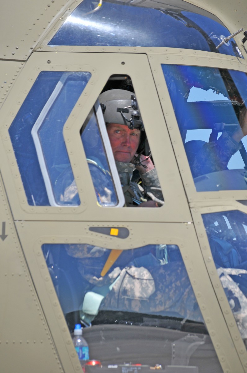 Chinook Pilot Lands With Retirement | Article | The United States Army