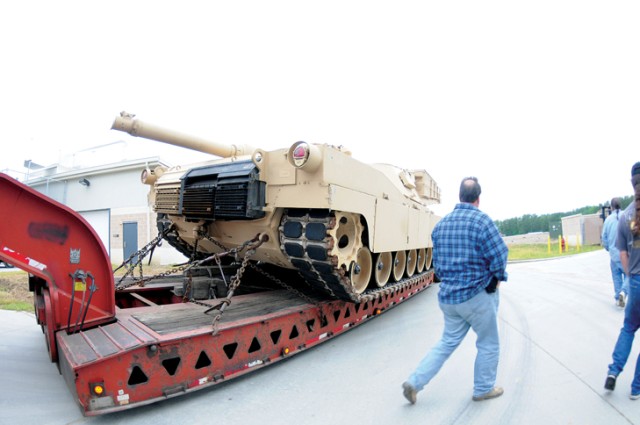 Fort Lee Receives M1 Abrams Tank
