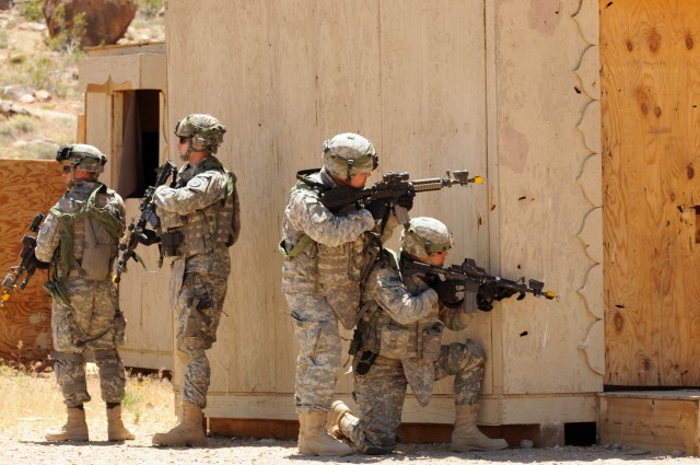 Dragon Company, 3rd ACR conducts NTC convoy live fire | Article | The ...