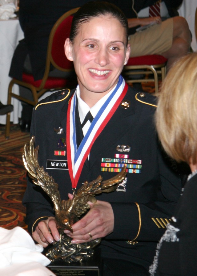 Community salutes Colorado Springs military&#039;s best