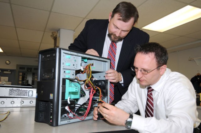 CCIU - Detectives in the digital age