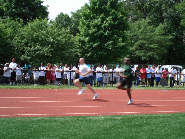 Army Team wins Silver Medal for the 4x100 relay race at District of Columbia Special Olympics Military Day 