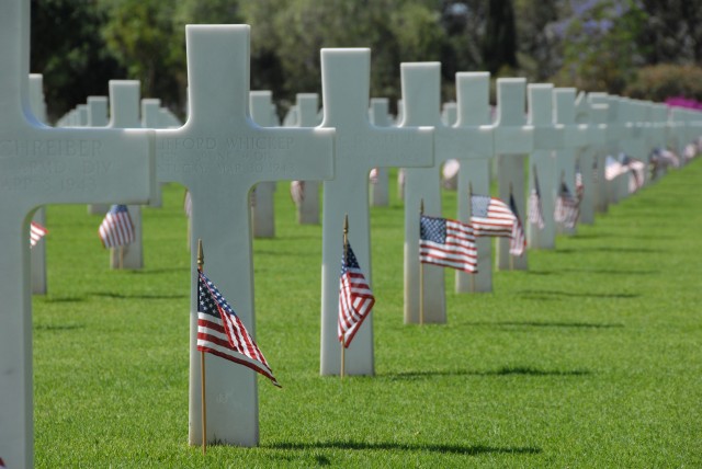 U.S. Army Africa Soldiers honor World War II fallen during North Africa Memorial Day ceremony