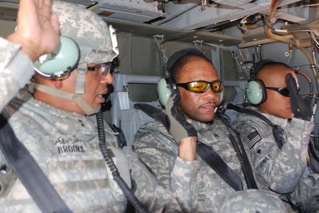 Danger 6 Reenlists Soldiers