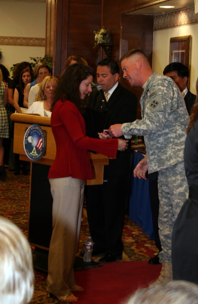 Fort Carson honors volunteers
