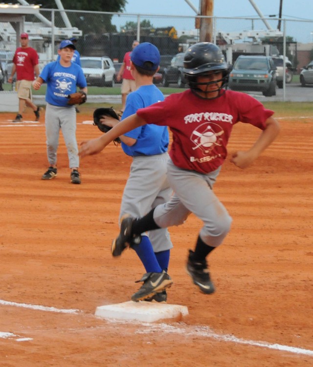 Fort Rucker youth baseball -- Giant Smurfs fall to Heat 