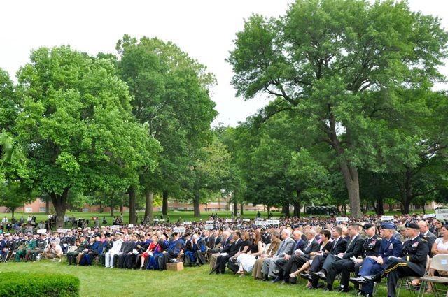 Army Staff College graduates 985