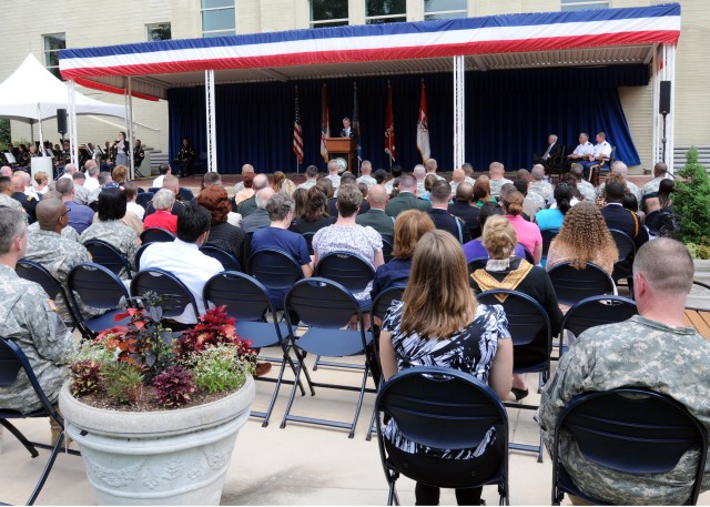 235th Army Birthday Cake-cutting Ceremony