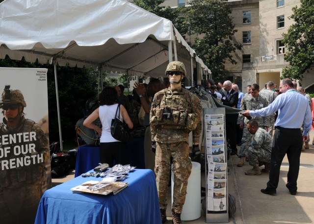 235th Army Birthday Cake-cutting Ceremony