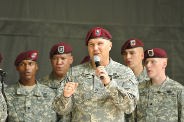 FORSCOM Soldiers Celebrate the Army&#039;s Birthday &#039;Airborne&#039; Style