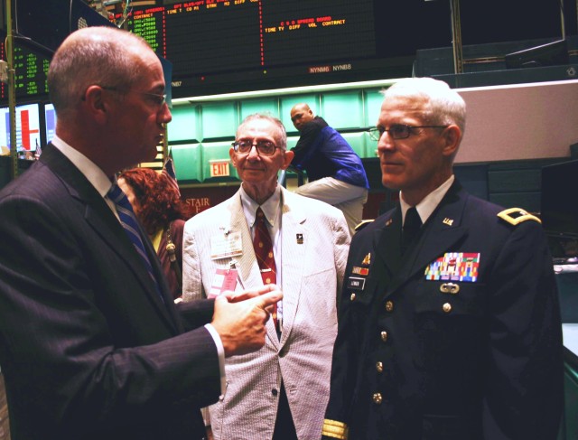 Army Reserve general makes historic visit to N.Y. Mercantile Exchange