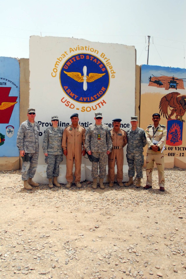 IqAF and US leaders meet at COB Adder 3