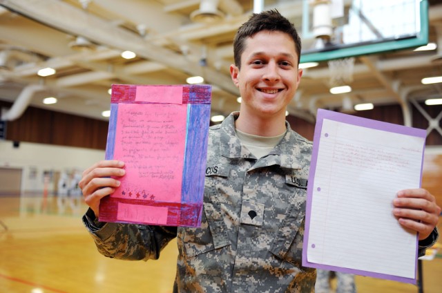 Presidio of Monterey Soldiers admires artwork, support from Miami high-school students