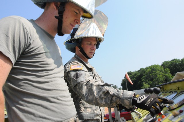 Fort Rucker firefighter receives prestigious award