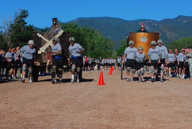 Fort Carson, 4th Inf. Div. celebrate Iron Horse Week