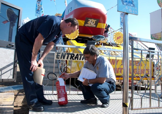Examining the fire extringuishers