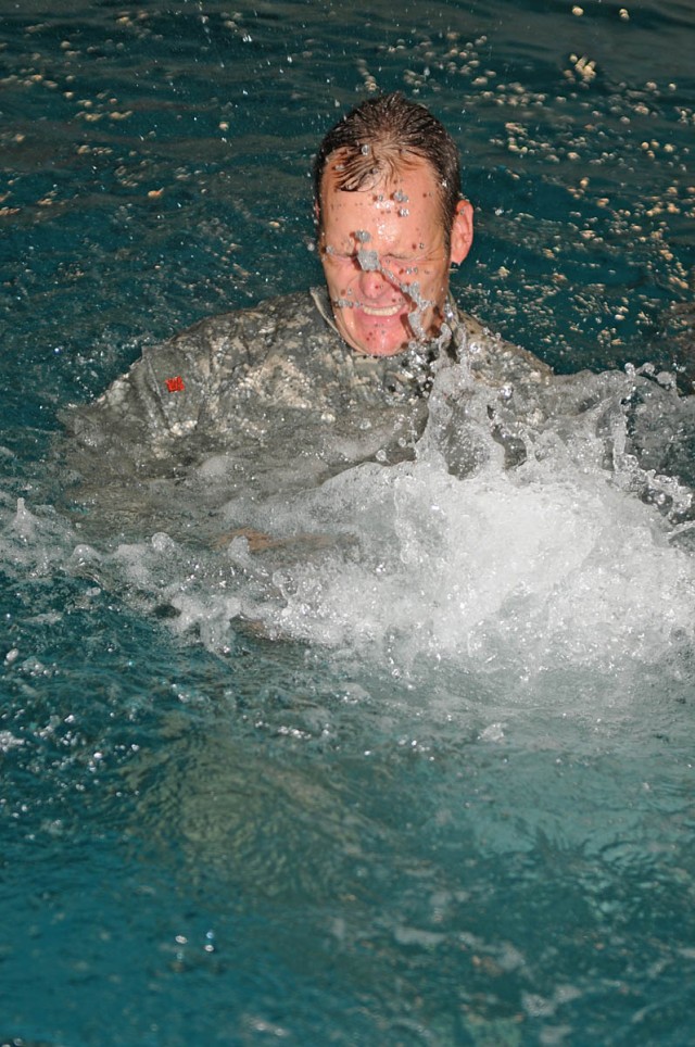 Soldiers strive to keep afloat during Army North water survival training