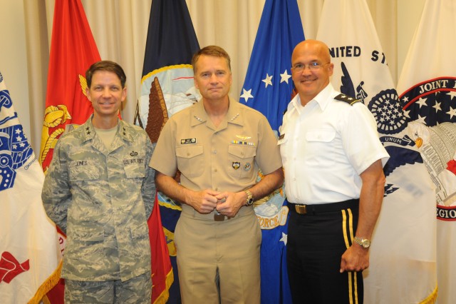 NORTHCOM Commander visits JFHQ-NCR/MDW