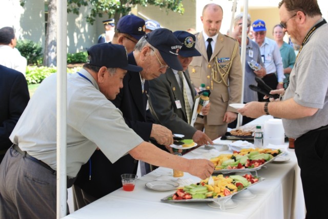 Veterans and guests enjoy refreshments