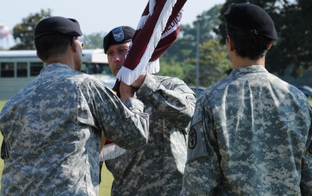 New commander leads Fort Rucker&#039;s USAAMC team