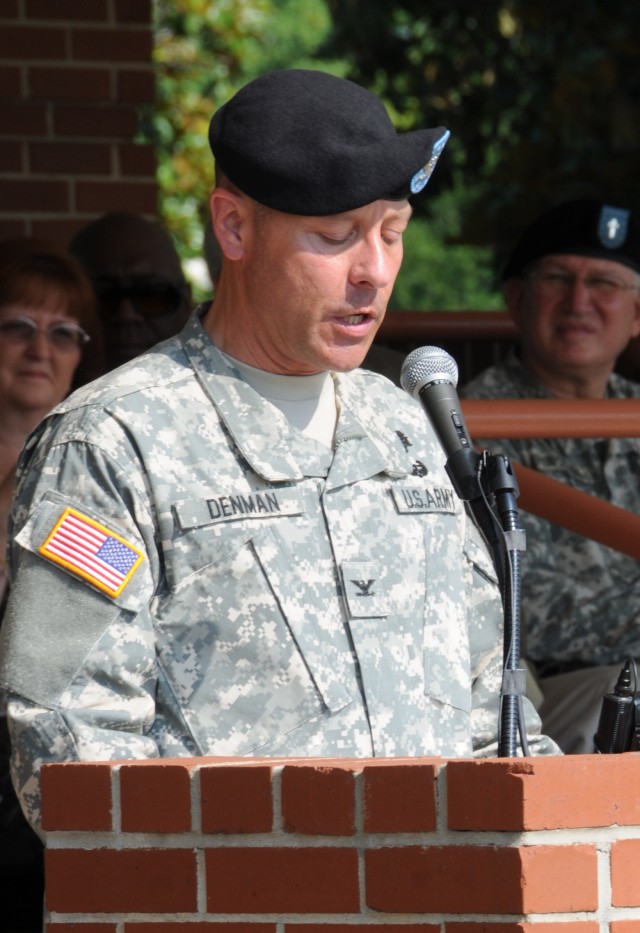 New commander leads Fort Rucker&#039;s USAAMC team