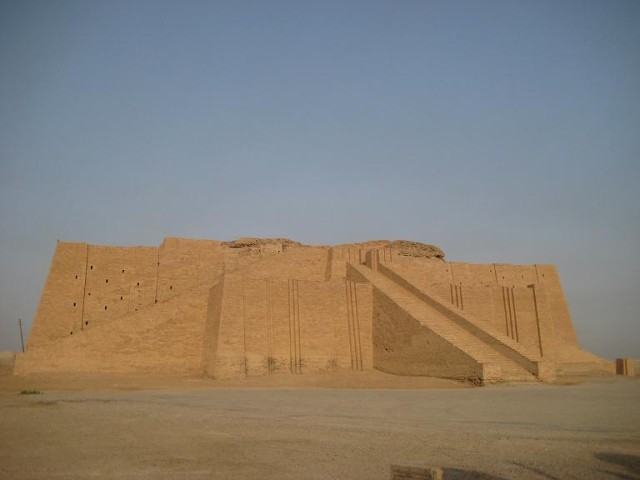 Touring The Great Ziggurat Of Ur Article The United States Army 2351
