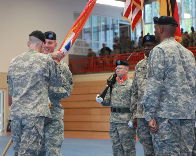 7th Theater Tactical Signal Brigade welcomes Col. Arnold