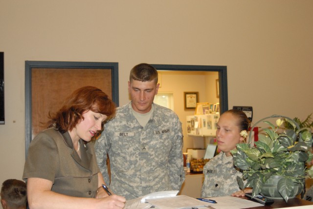 Stewart-Hunter Deployment manager focuses on preparing Soldiers, Families