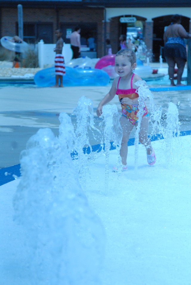 Summer splash: Soaring temperatures stir water activities