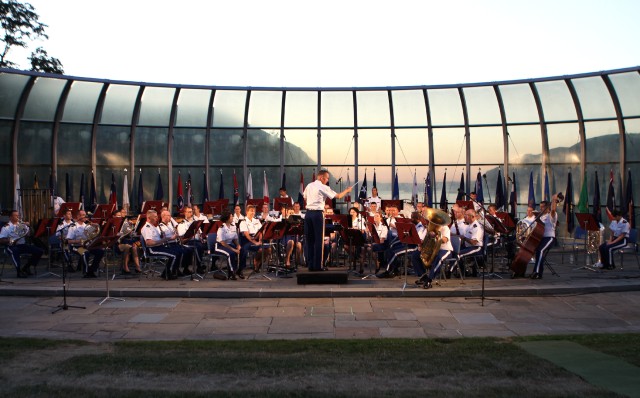 West Point Band Commander Conducts Final Concert