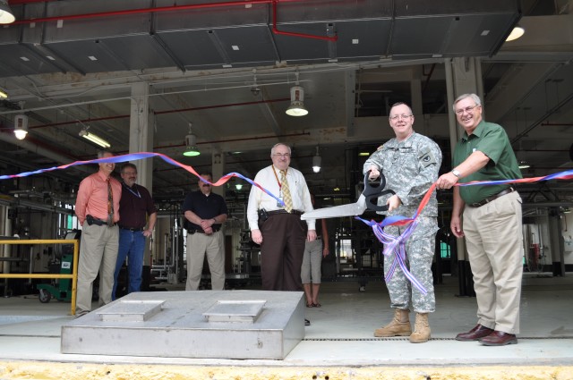 Melt/Pour Facility Ribbon Cutting