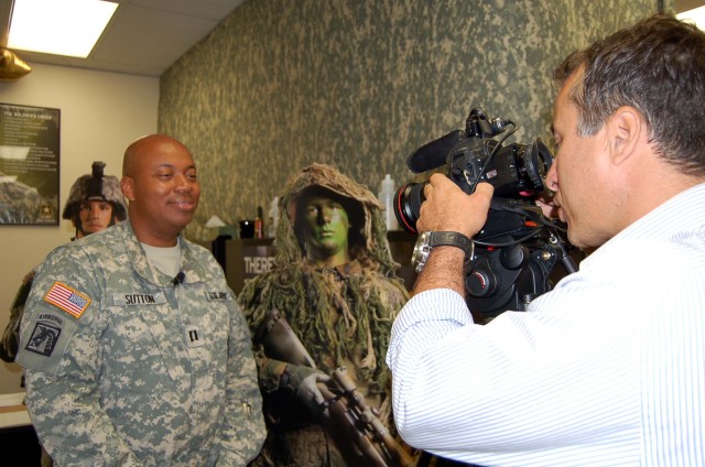 German TV documents how America recruits its Army