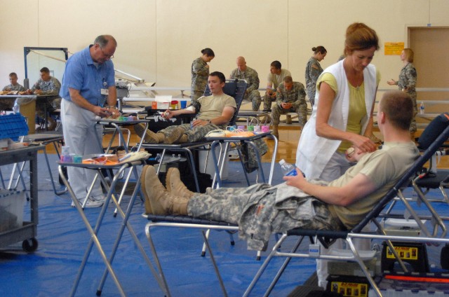 Presidio of Monterey service members donate blood