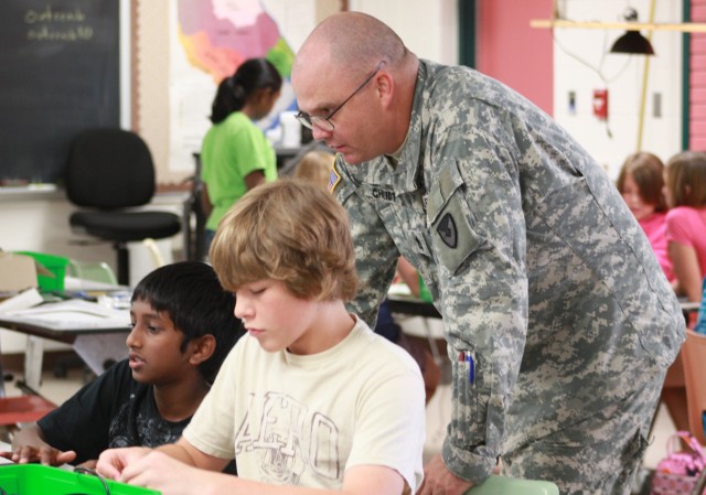 7th and 8th graders explore robotics