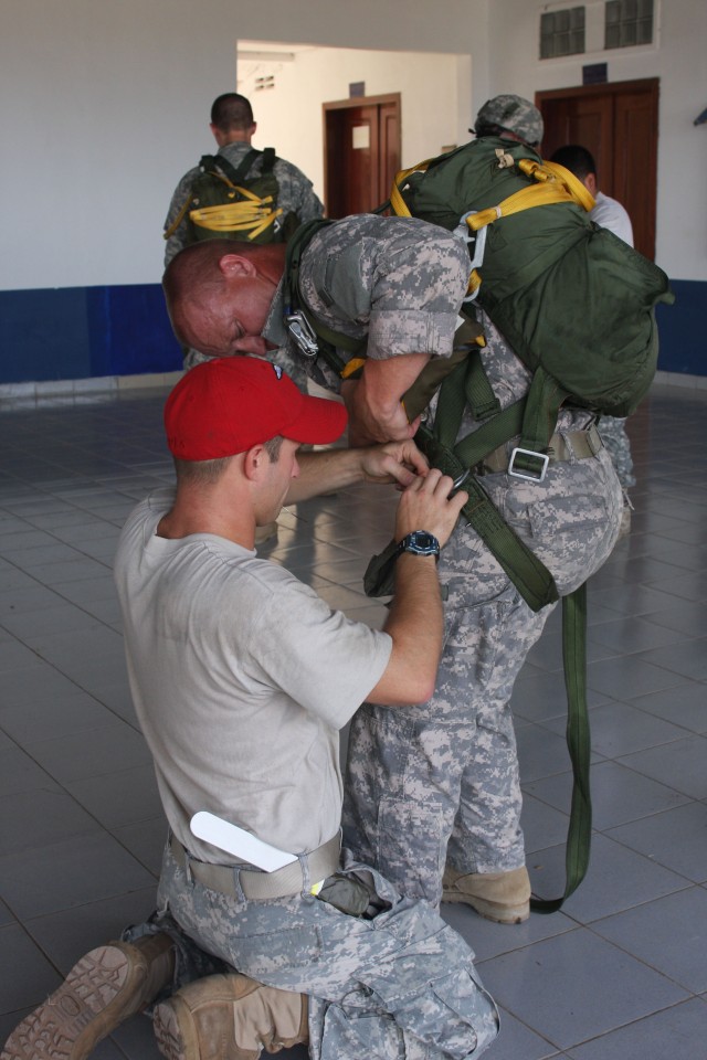Utah Soldiers jump into history with Cambodians during Angkor Sentinel 2010