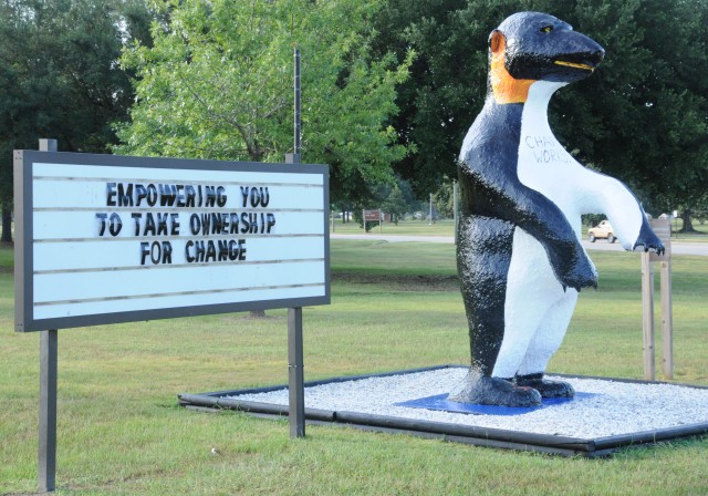 Fort Rucker&#039;s Sgt. Ted E. Bear promotes change initiative