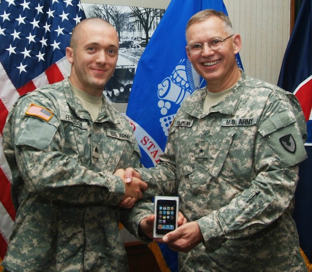 Army Materiel Command Names NCO and Soldier of the Year