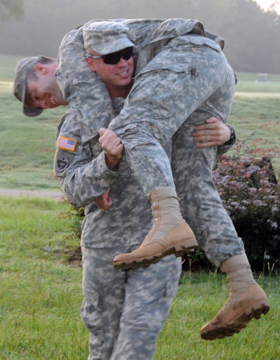 Aviation Captains Career Course students conduct IED exercise | Article ...