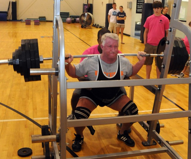 Powerlifters pump up for medals at Fort Rucker