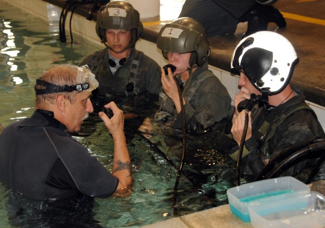 Army Aviation school change puts student-pilots &#039;under one roof&#039;