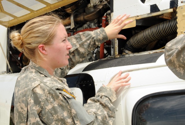 Army Aviation school change puts student-pilots &#039;under one roof&#039;