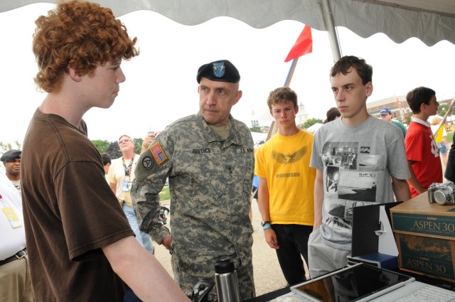 Maker Faire Detroit makes a mark