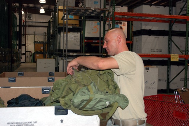 New York Central Issue Facility Strives to get National Guard Troops the Latest Gear 
